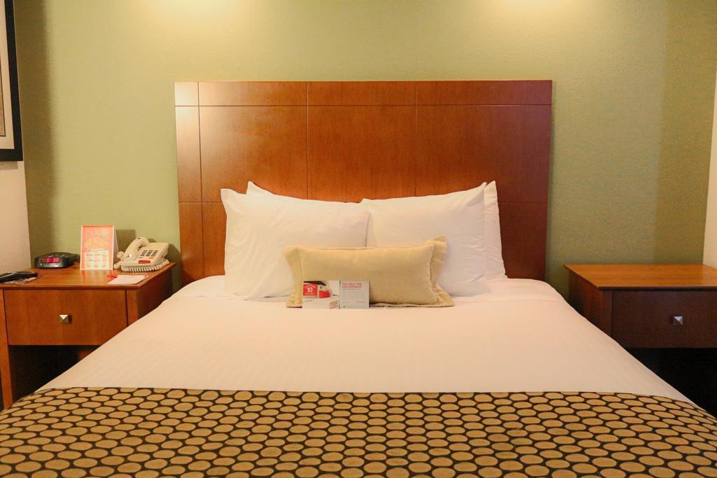 Comfort Inn Marietta-Atlanta Near Ballpark-Galleria Extérieur photo