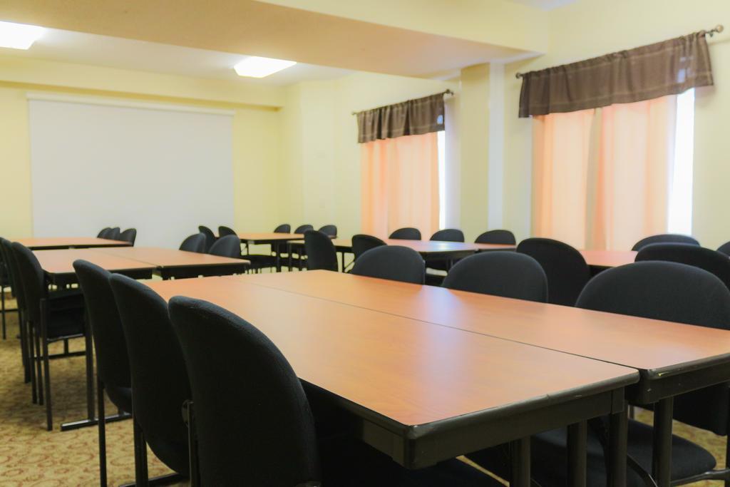 Comfort Inn Marietta-Atlanta Near Ballpark-Galleria Extérieur photo